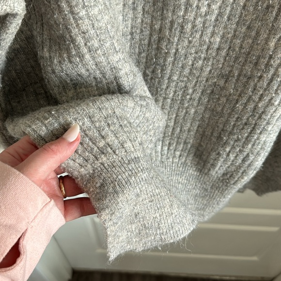 H&M Ribbed Tunic Sweater - Picture 4 of 6